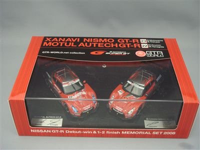 エブロ1/43　ＧＴＲデビューウイン1-2フィニッシュ記念2008 セット Amazon | エブロ 1/43 GT-R デビューウィン & 1-2フィニッシュ 記念